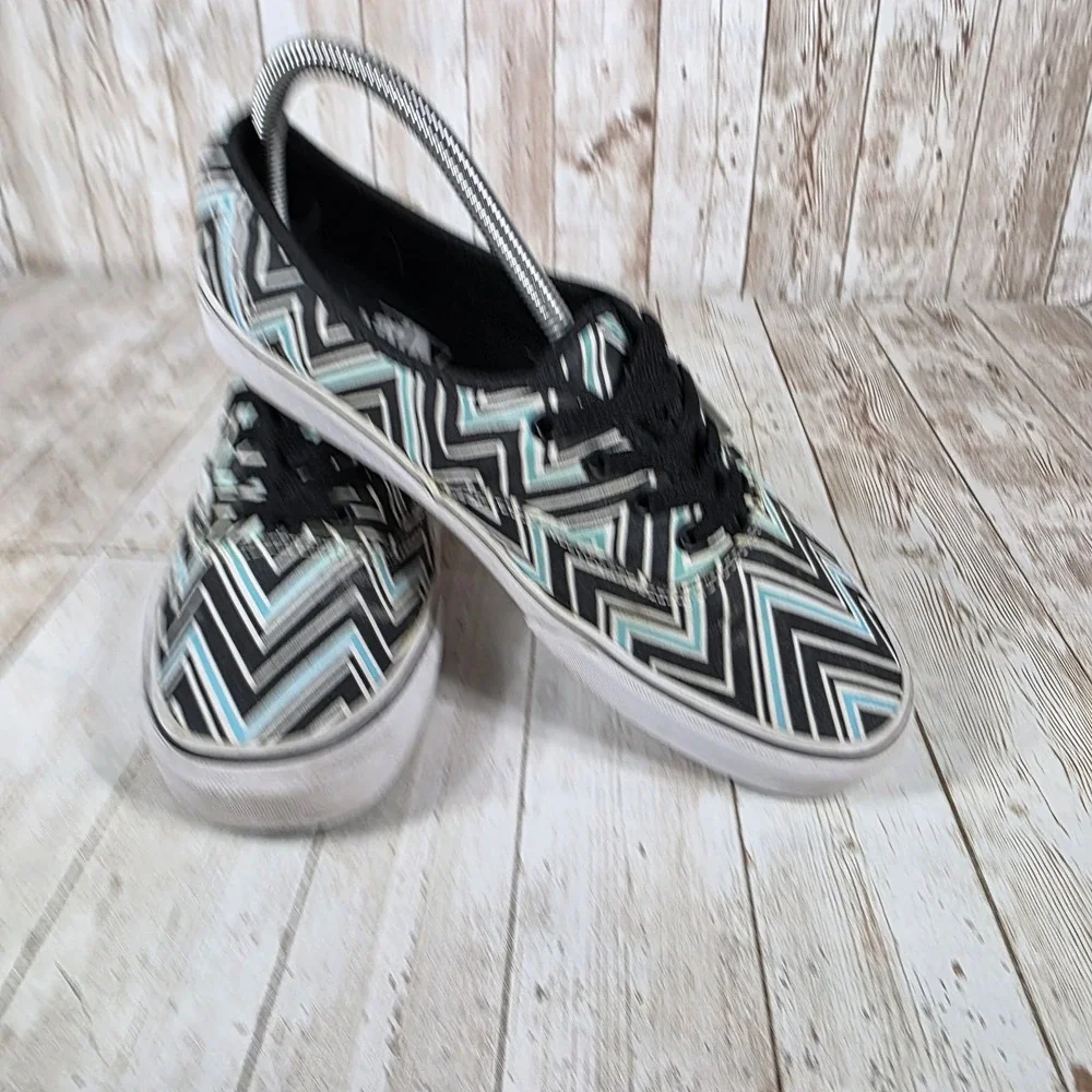 Vans Authentic Low Top Zig Zag Black‎ White Blue Women's Sneakers 7.5